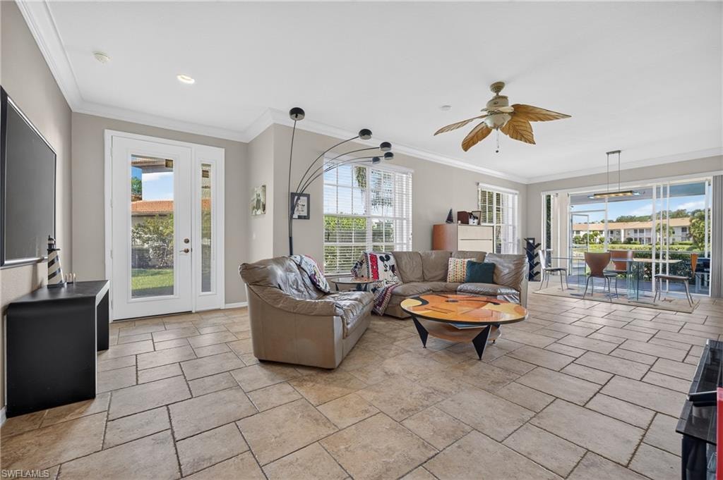 9141 Los Lagos CT 101 photo 6