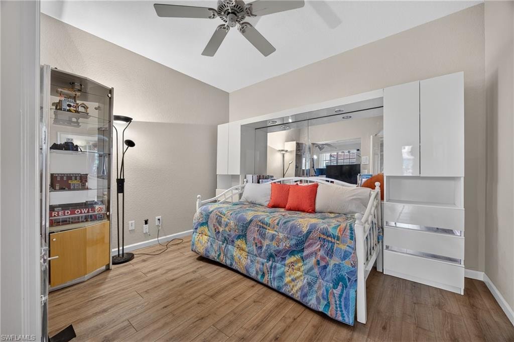 9141 Los Lagos CT 101 photo 15