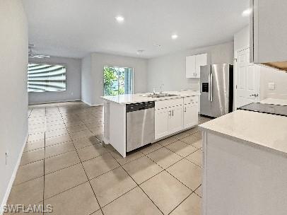8458 Blackberry RD