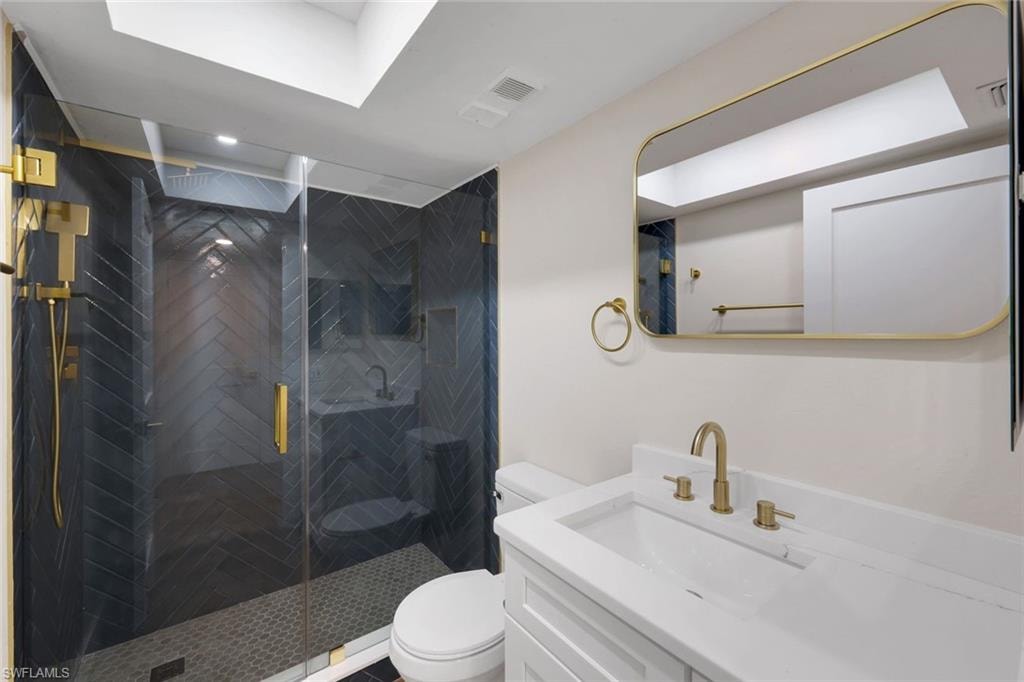 15021 Punta Rassa RD 401 photo 24