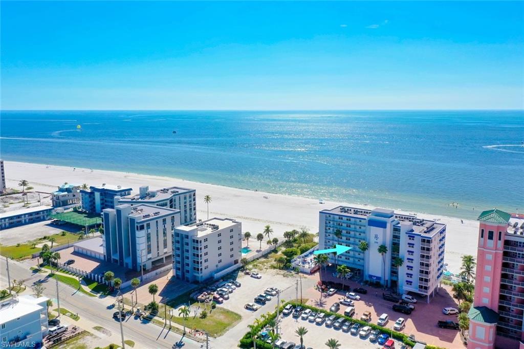 250 Estero BLVD 302
