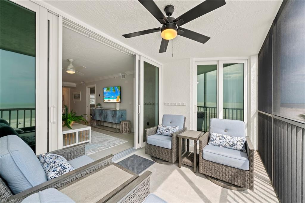 250 Estero BLVD 302 photo 44