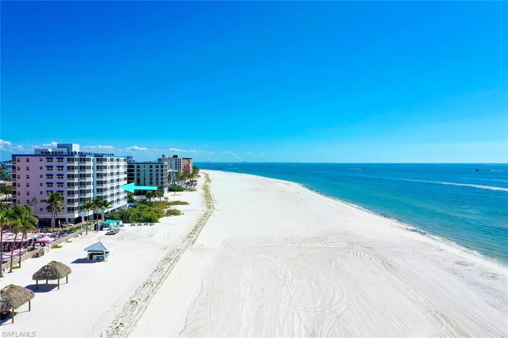 250 Estero BLVD 302