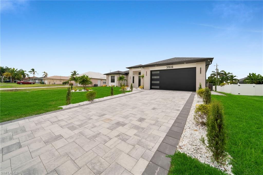 3916 SW 20th AVE