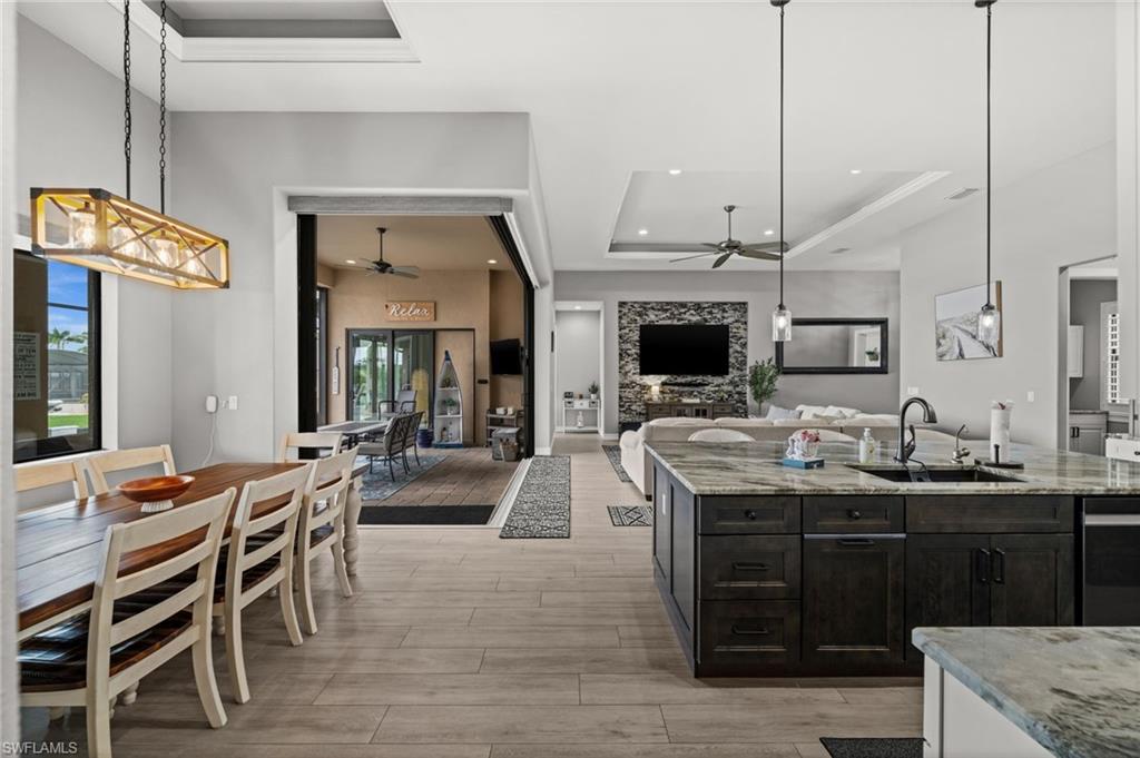 4286 Harbor BLVD photo 14