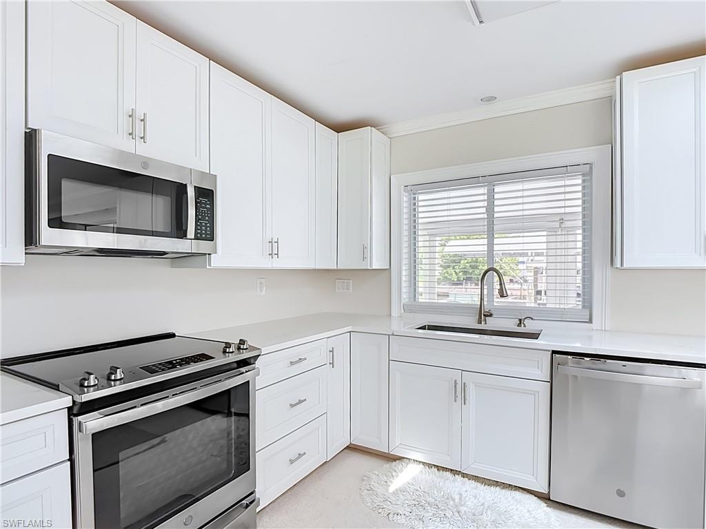 225 3rd ST photo 12