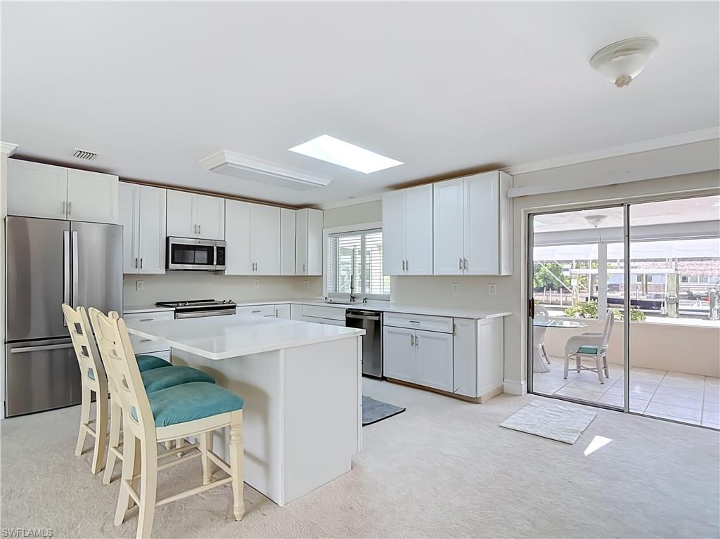 225 3rd ST photo 15