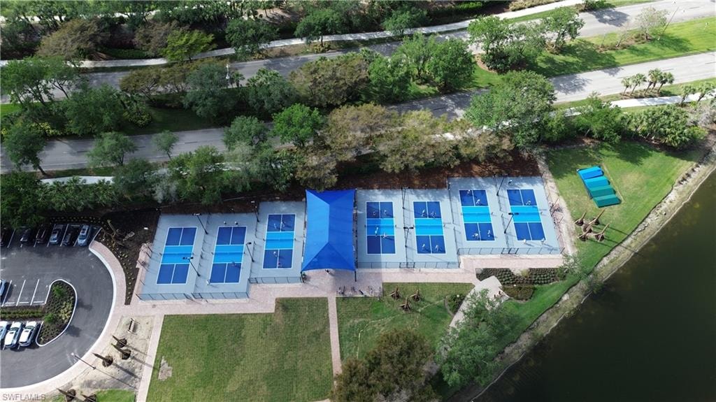 Commons ClubPickle Ball Courts
