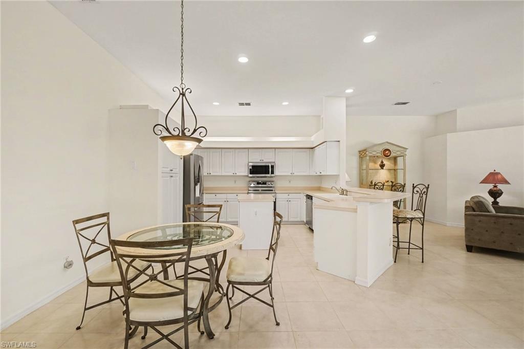 10274 Cape Roman RD 102 photo 30