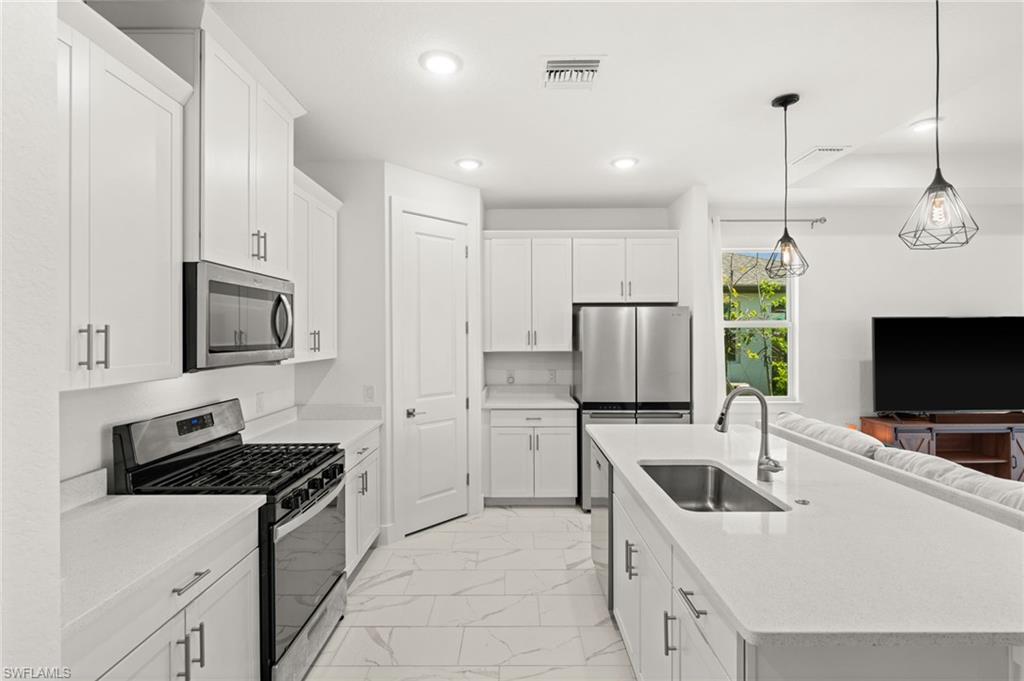 17080 River Otter RD photo 6