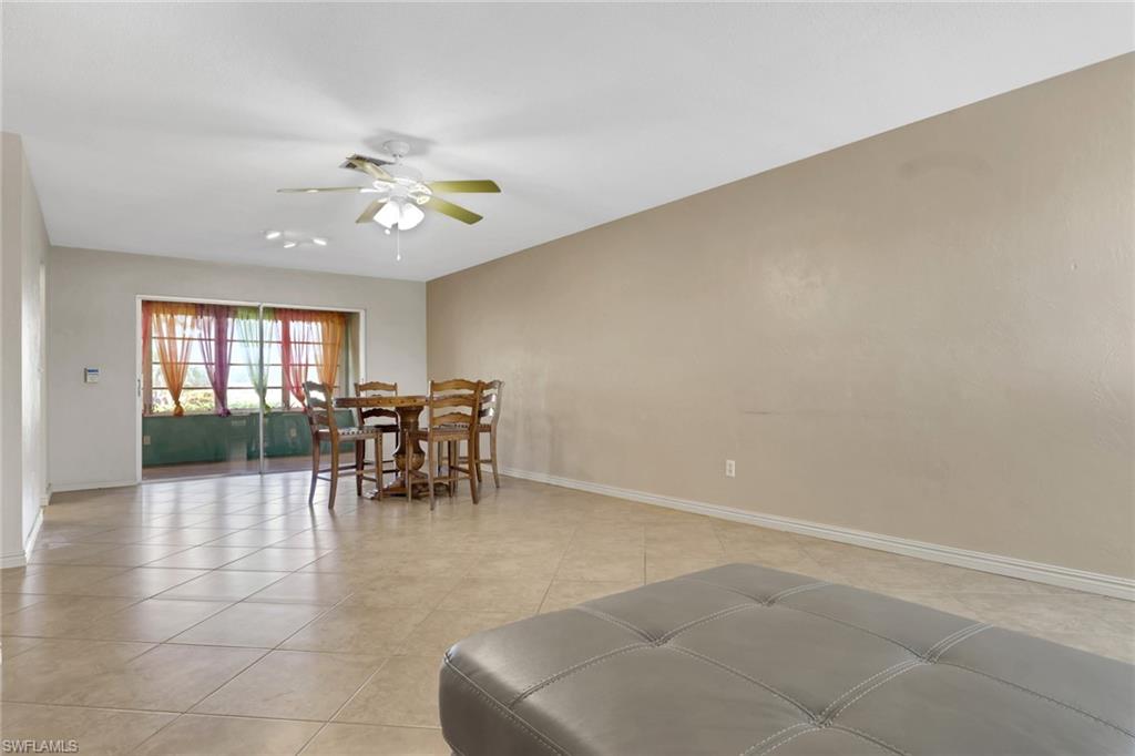 4133 Lakewood BLVD E27 photo 10