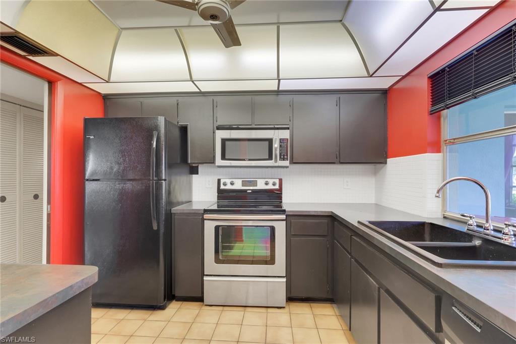 4133 Lakewood BLVD E27 photo 14