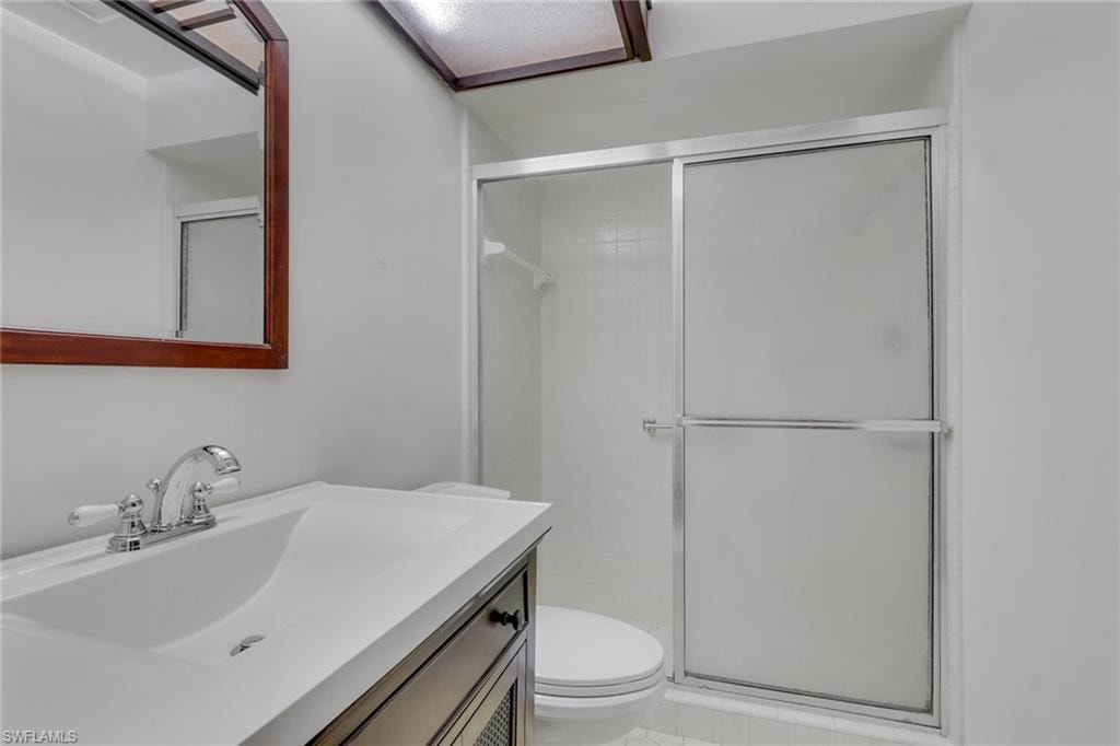 4133 Lakewood BLVD E27 photo 25