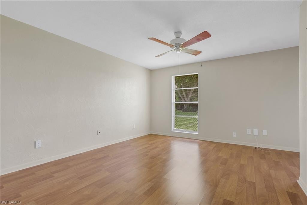 4133 Lakewood BLVD E27 photo 21