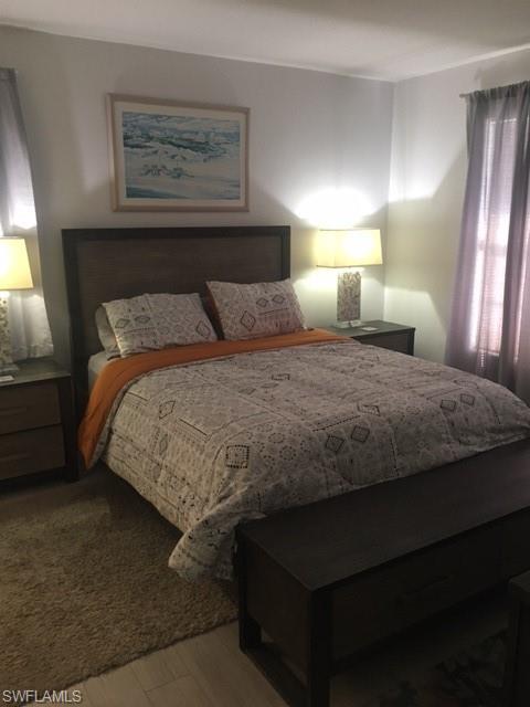 Master bedroom - Queen size bed