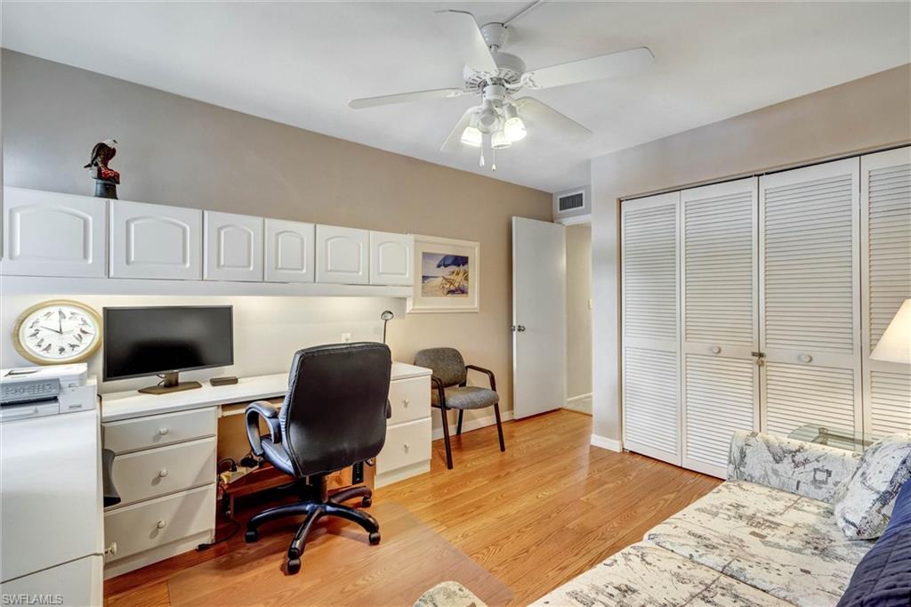 4586 Trawler CT 304 photo 22