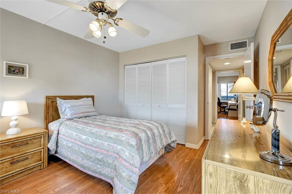 4586 Trawler CT 304 photo 20