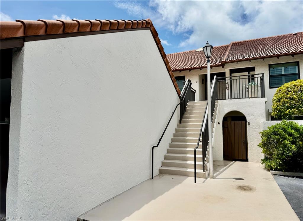 Second floor Unit