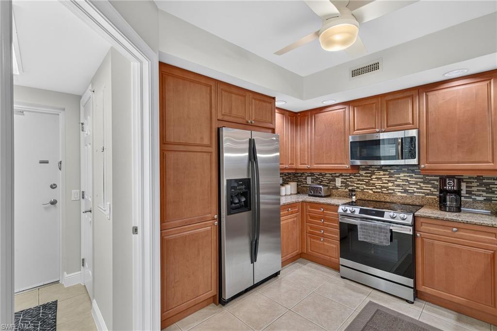 23540 Via Via Veneto BLVD 204 photo 9