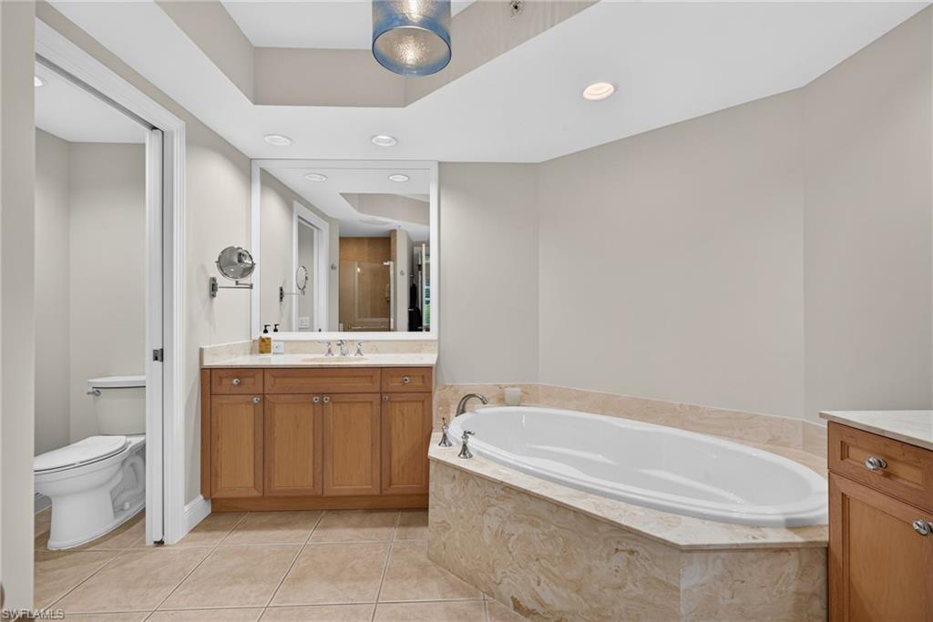 23540 Via Via Veneto BLVD 204 photo 15
