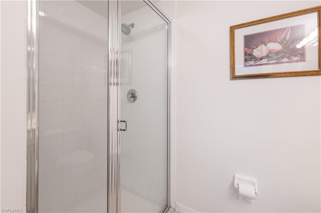 431 Valerie WAY 103 photo 15