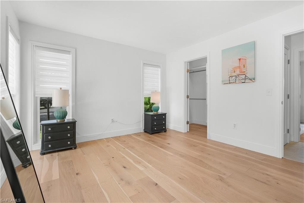 250 Lanchester CT 35 photo 12