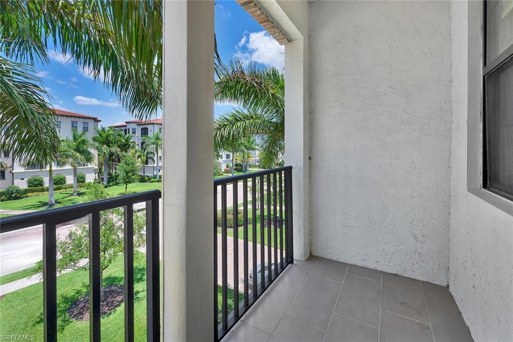 Guest suite open balcony