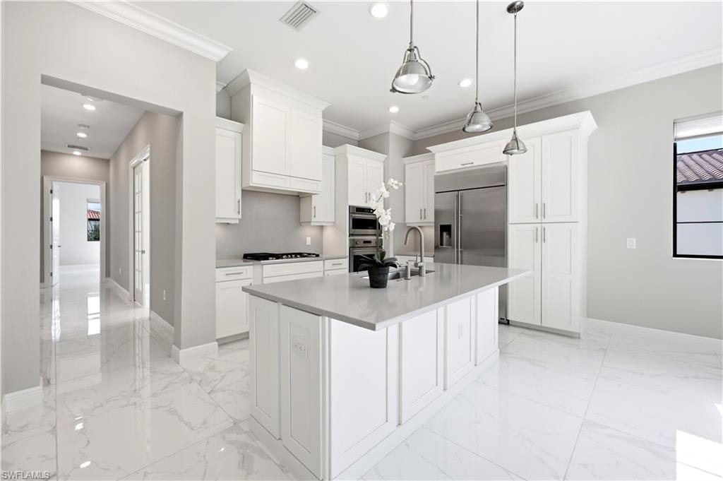 16374 Viansa WAY 301 photo 10