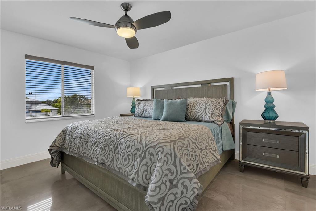 10684 Gulf Shore DR B-302 photo 15