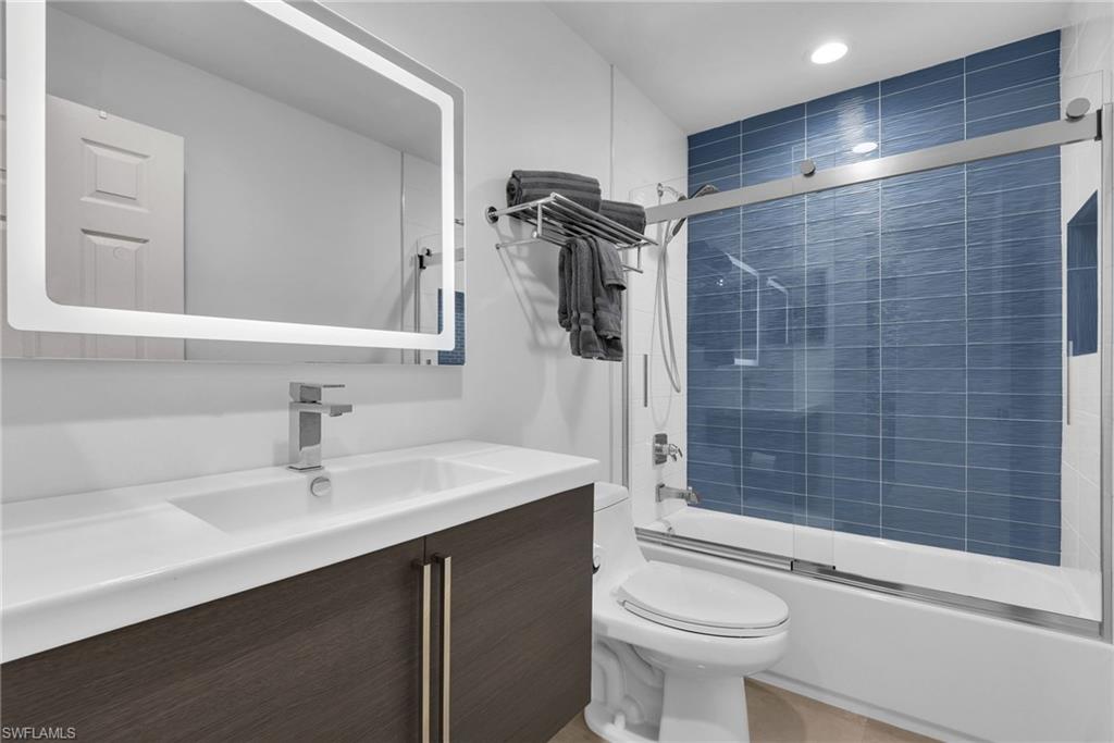 10684 Gulf Shore DR B-302 photo 21