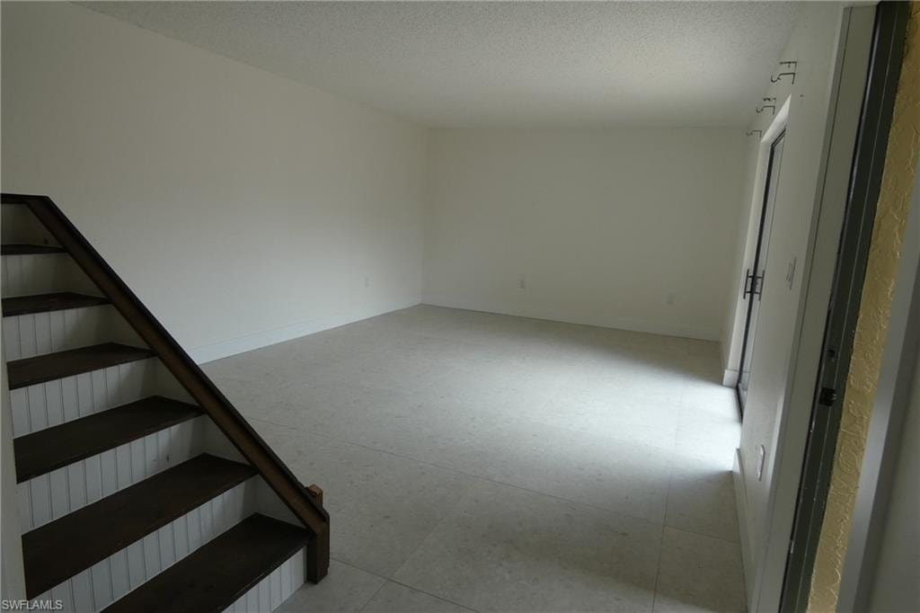 5235 Cedarbend DR 4 photo 15