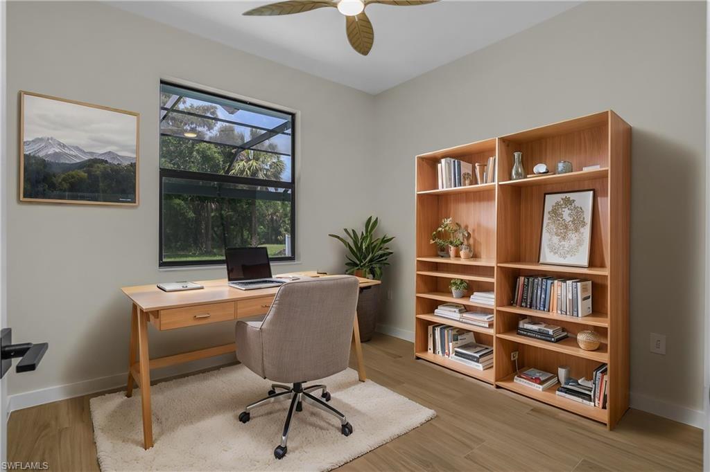 Bedroom or Office