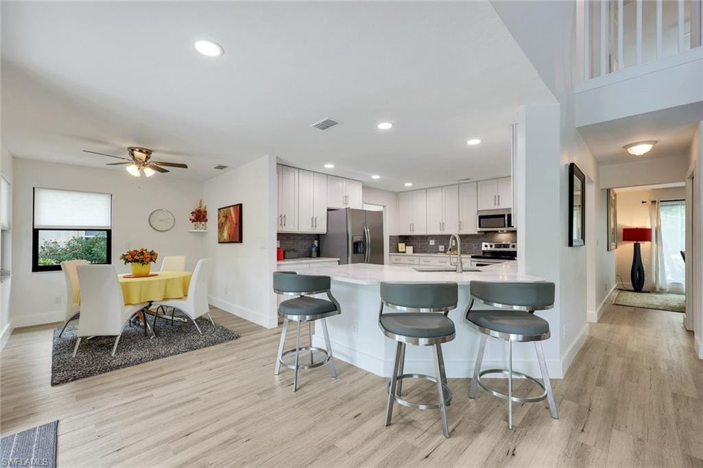 335 Lambton LN