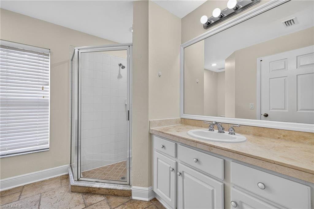 Master bath with shower