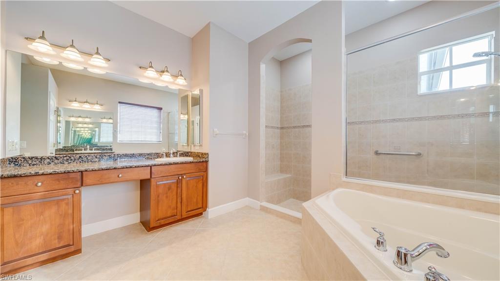 Primary Suite Bathroom
