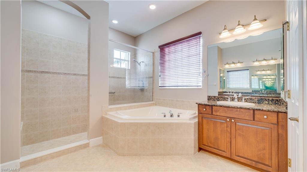 Primary Suite Bathroom