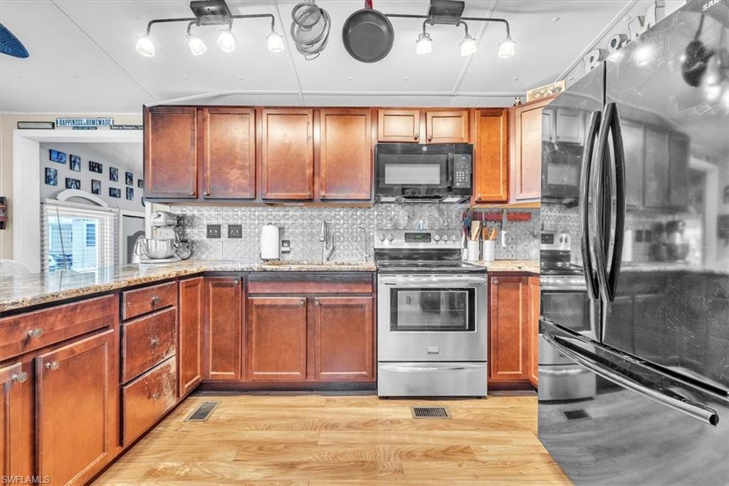 10933 Brown Pelican CIR photo 11
