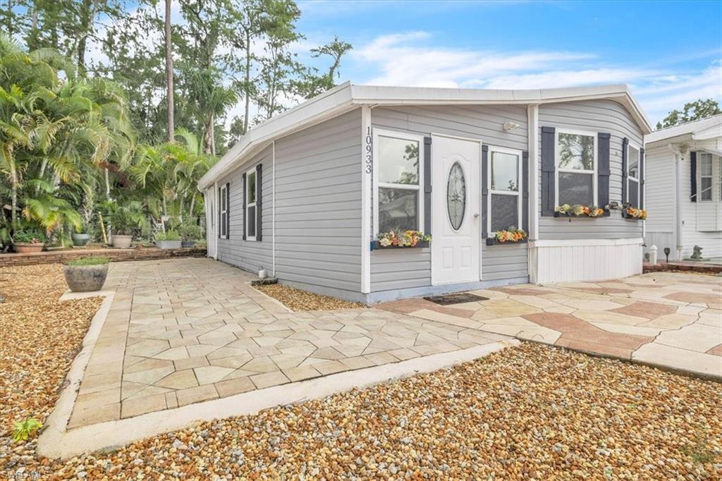 10933 Brown Pelican CIR photo 29