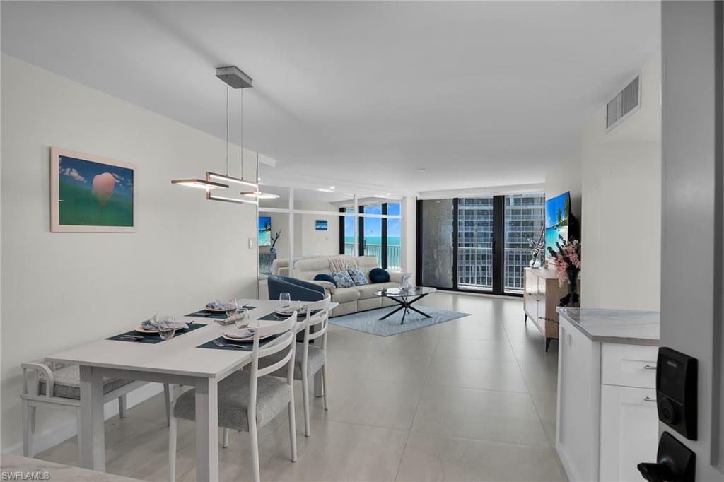 320 Seaview CT 1607