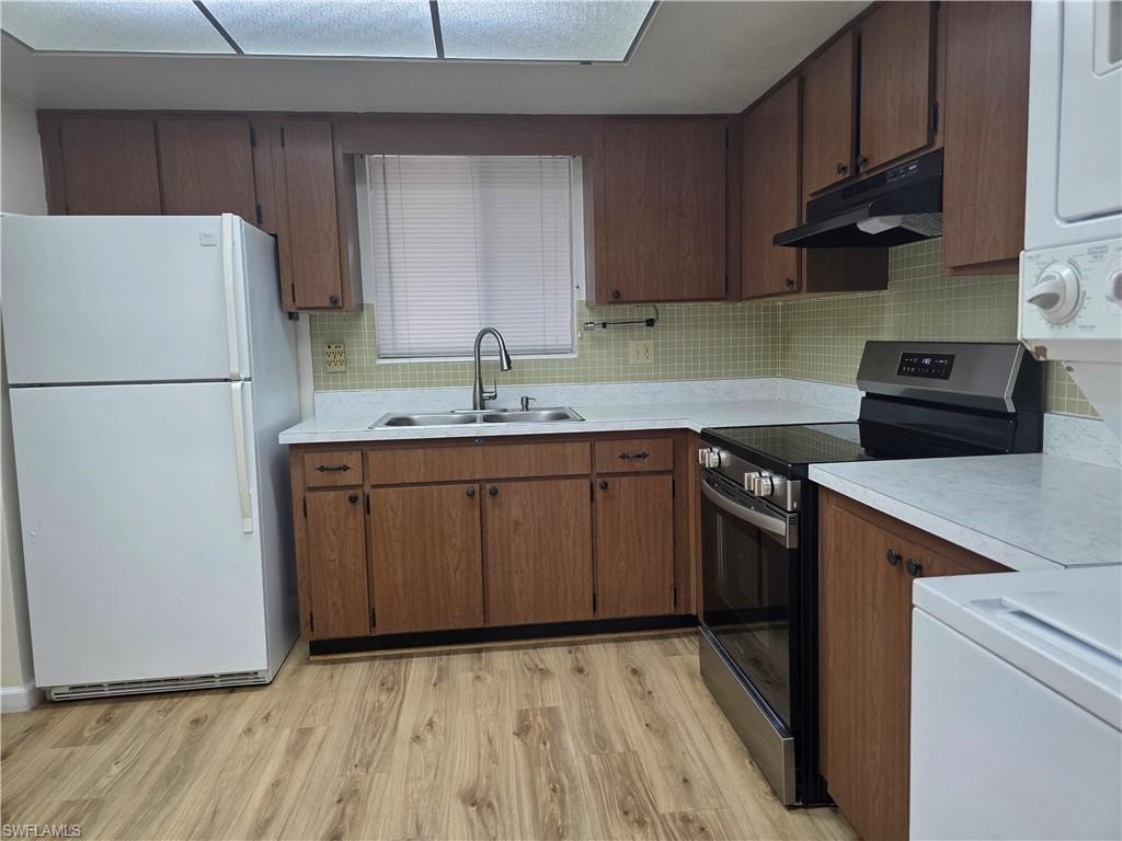 198 Joel BLVD 7 photo 7