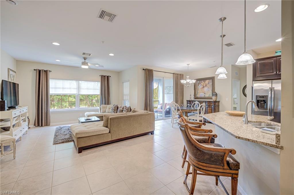 8540 Violeta ST 202