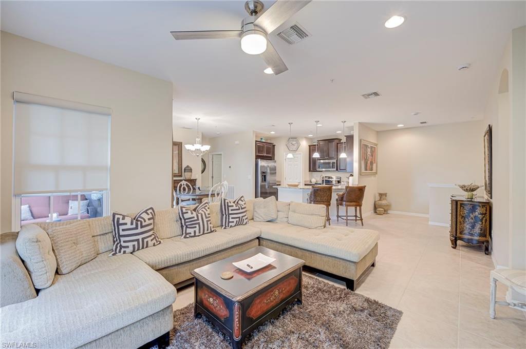 8540 Violeta ST 202