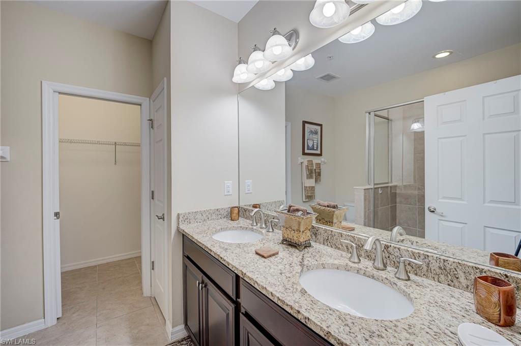 8540 Violeta ST 202 photo 18