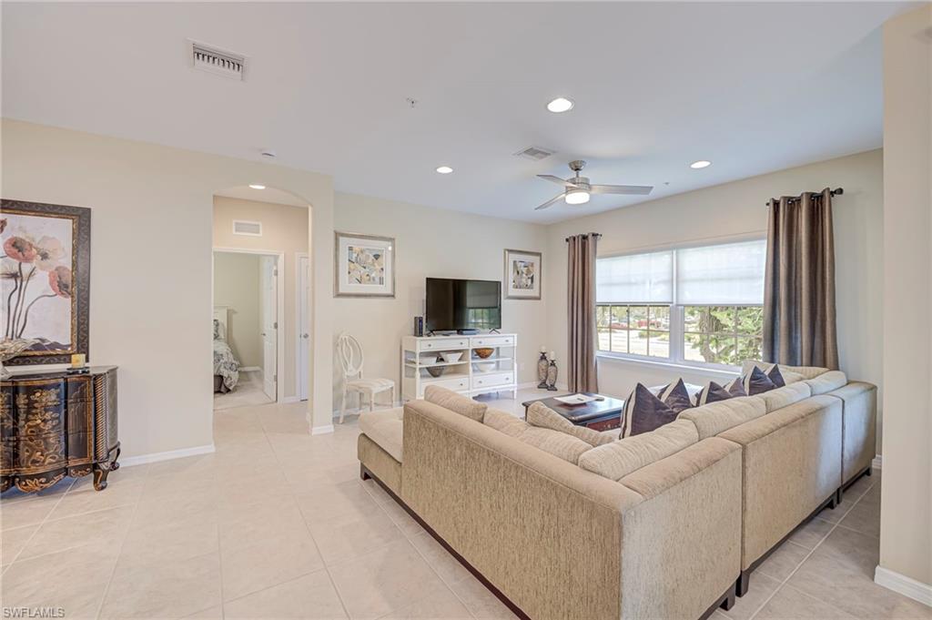 8540 Violeta ST 202 photo 8