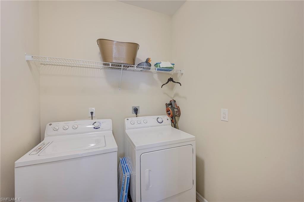 8540 Violeta ST 202 photo 21