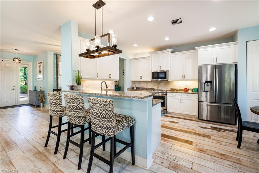 11717 Meadowrun CIR