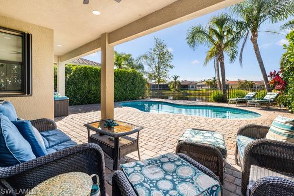 11717 Meadowrun CIR photo 38
