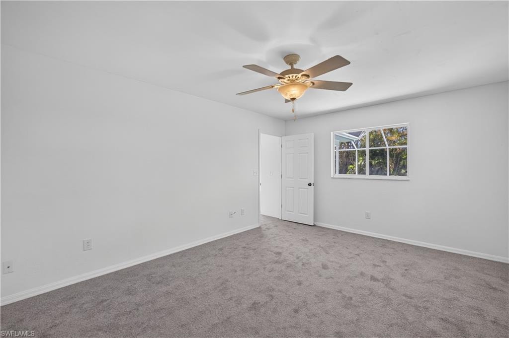 2601 SW 37th TER photo 20
