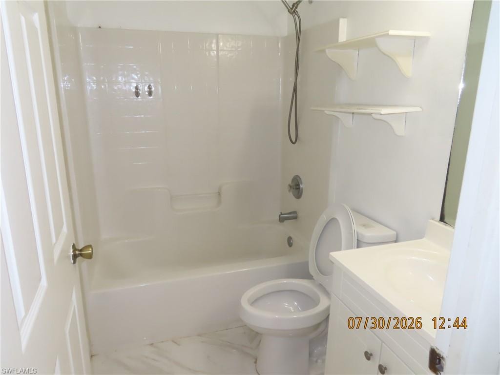 3102 SW 15th AVE photo 11