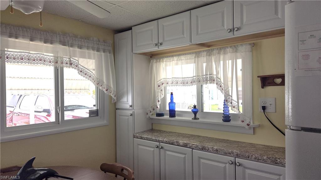 5558 Palm Beach BLVD 54 photo 10